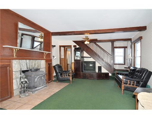 51 Prospect Road South Kingstown, RI 02879 - Photo 7 of 12 Living Room.