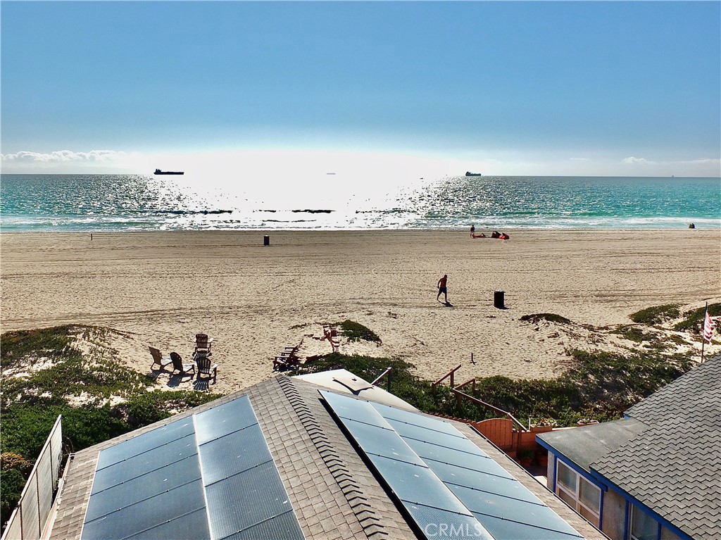 16765 South Pacific Avenue, Unit B' Huntington Beach, CA 90742 - Photo 28 of 45 a view of a ocean view