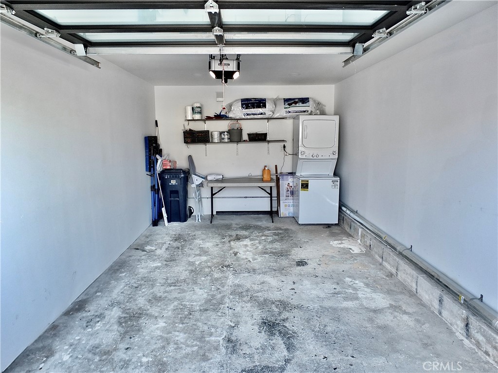 16765 South Pacific Avenue, Unit B' Huntington Beach, CA 90742 - Photo 35 of 45 a view of a garage