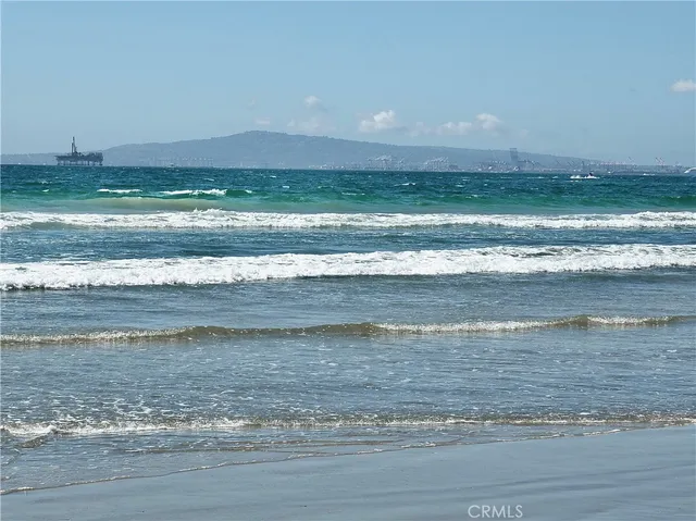 $8,500 | 16765 South Pacific Avenue, Unit B', Huntington Beach, CA 90742