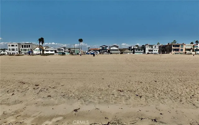 $8,500 | 16765 South Pacific Avenue, Unit B', Huntington Beach, CA 90742