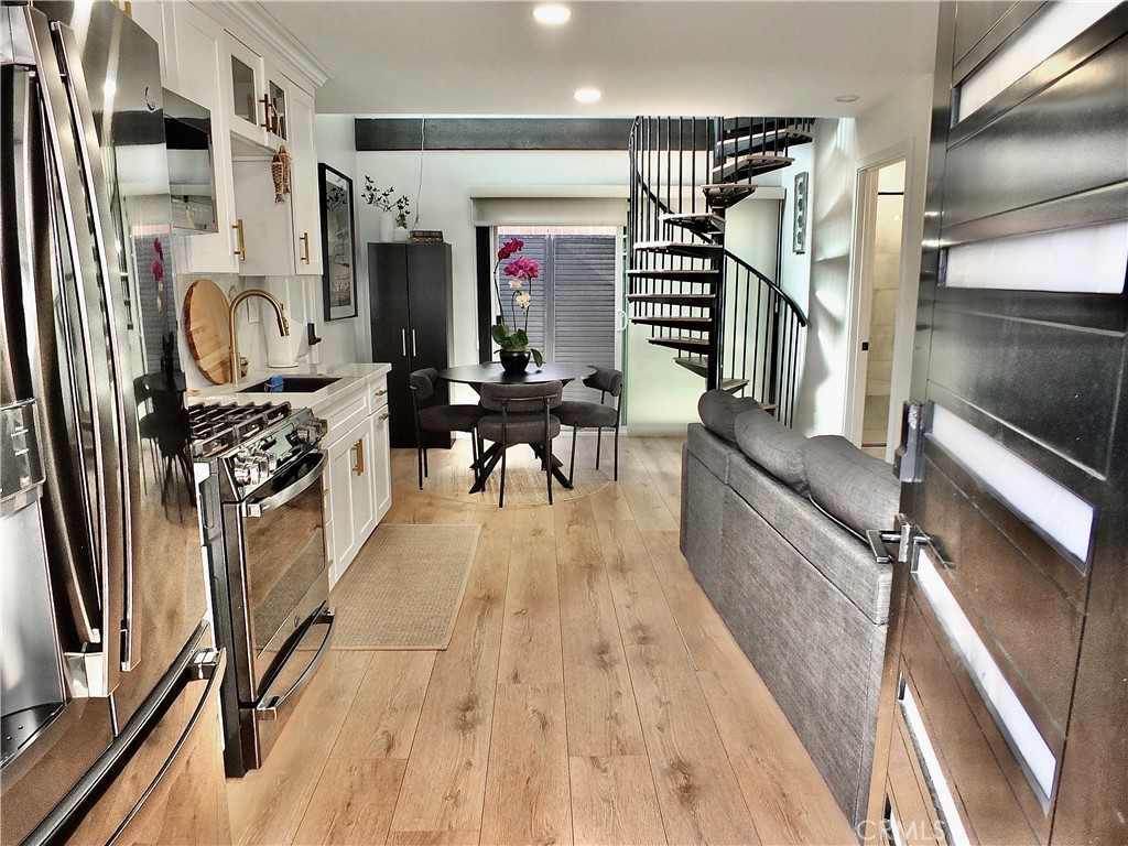 16765 South Pacific Avenue, Unit B' Huntington Beach, CA 90742 - Photo 7 of 45