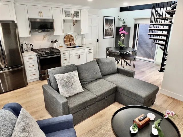 $8,500 | 16765 South Pacific Avenue, Unit B', Huntington Beach, CA 90742