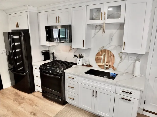 $8,500 | 16765 South Pacific Avenue, Unit B', Huntington Beach, CA 90742