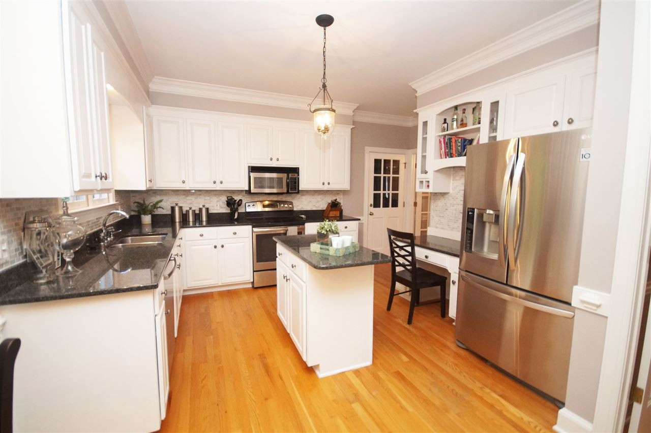8101 Morgans Way Raleigh, NC 27615 - Photo 14 of 30 Photo 14