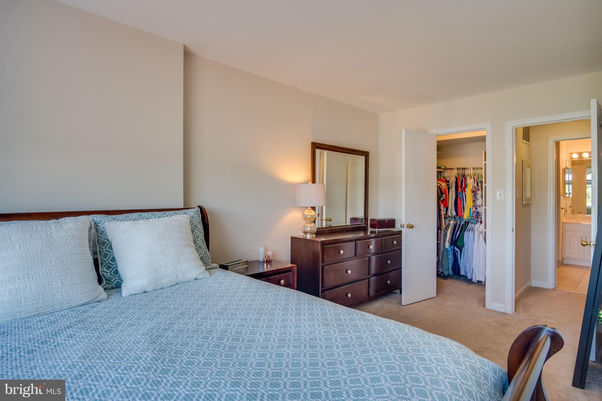 1029 North Stuart Street, Unit 511 Arlington, VA 22201 - Photo 16 of 23 Bedroom (Master)