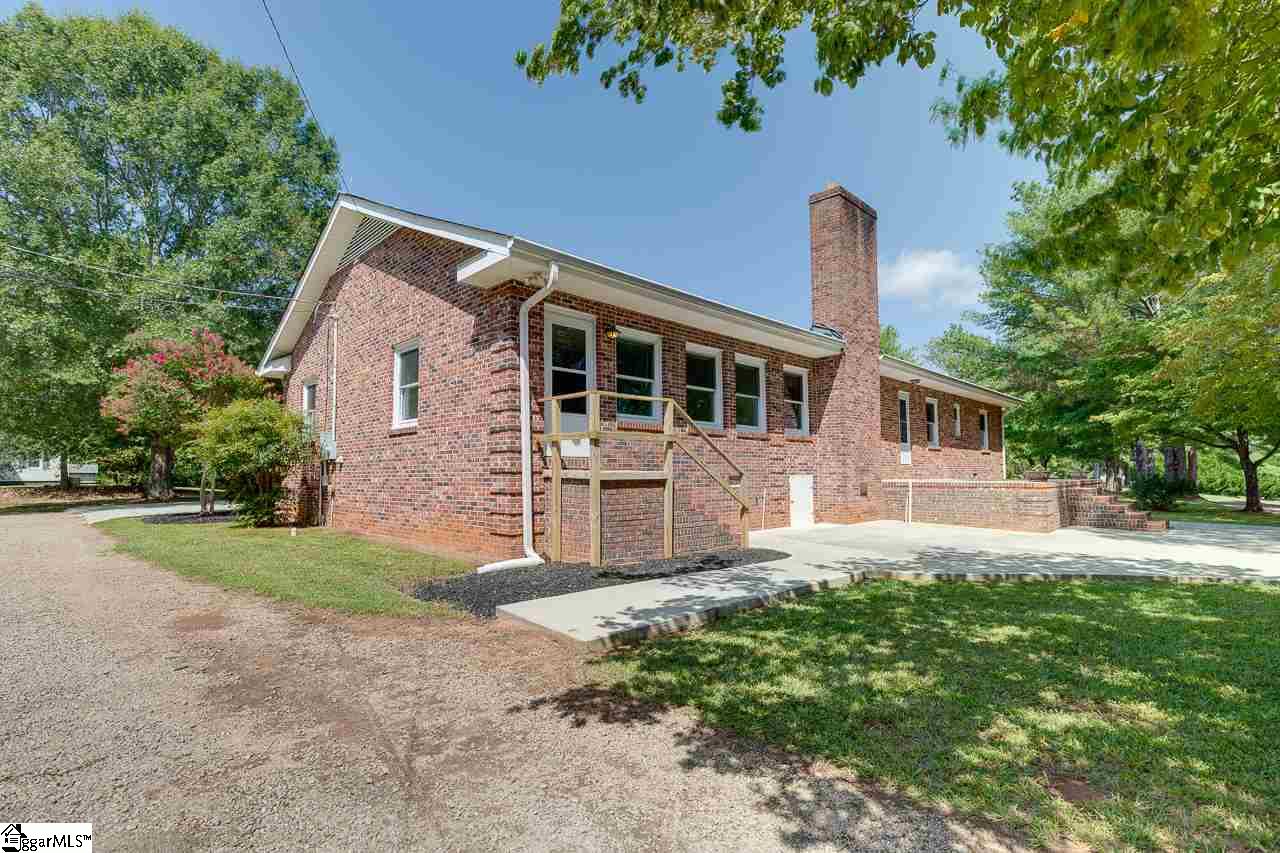 1560 Maw Bridge Road Central, SC 29630 - Photo 3 of 25