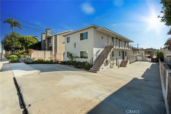 $2,450 | 1906 Carnegie Lane, Unit E, Redondo Beach, CA 90278