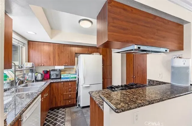 $2,500 | 19214 La Puente Road, West Covina, CA 91792