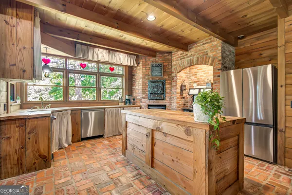 $1,400,000 | 3591 Highway 54, Hogansville, GA 30230