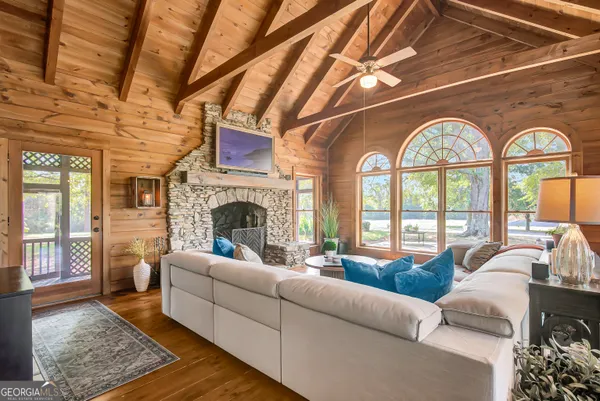 $1,400,000 | 3591 Highway 54, Hogansville, GA 30230