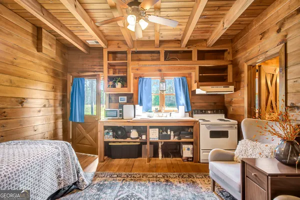 $1,400,000 | 3591 Highway 54, Hogansville, GA 30230