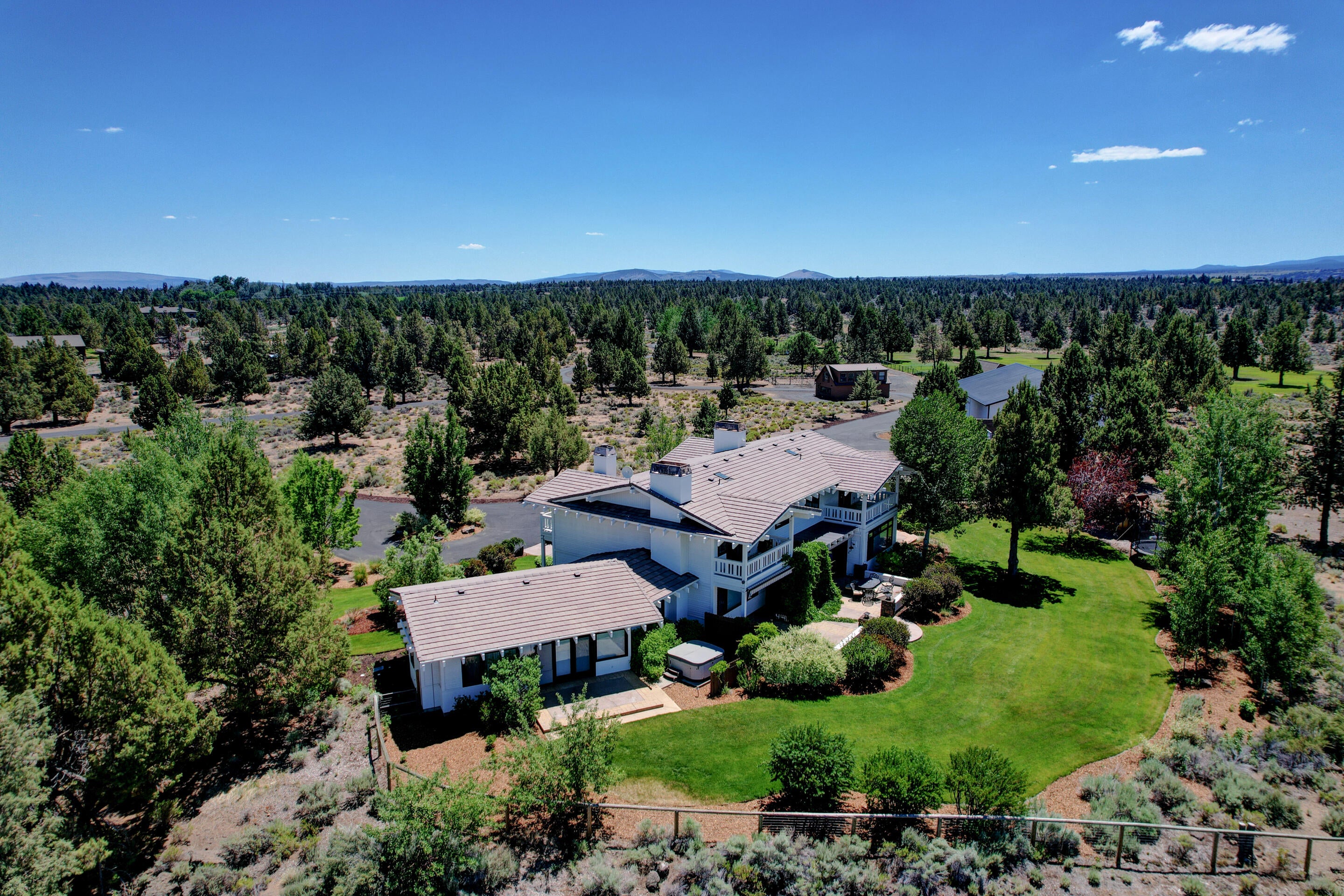 61415 Gosney Road Bend, OR 97702 - Photo 35 of 47 36
