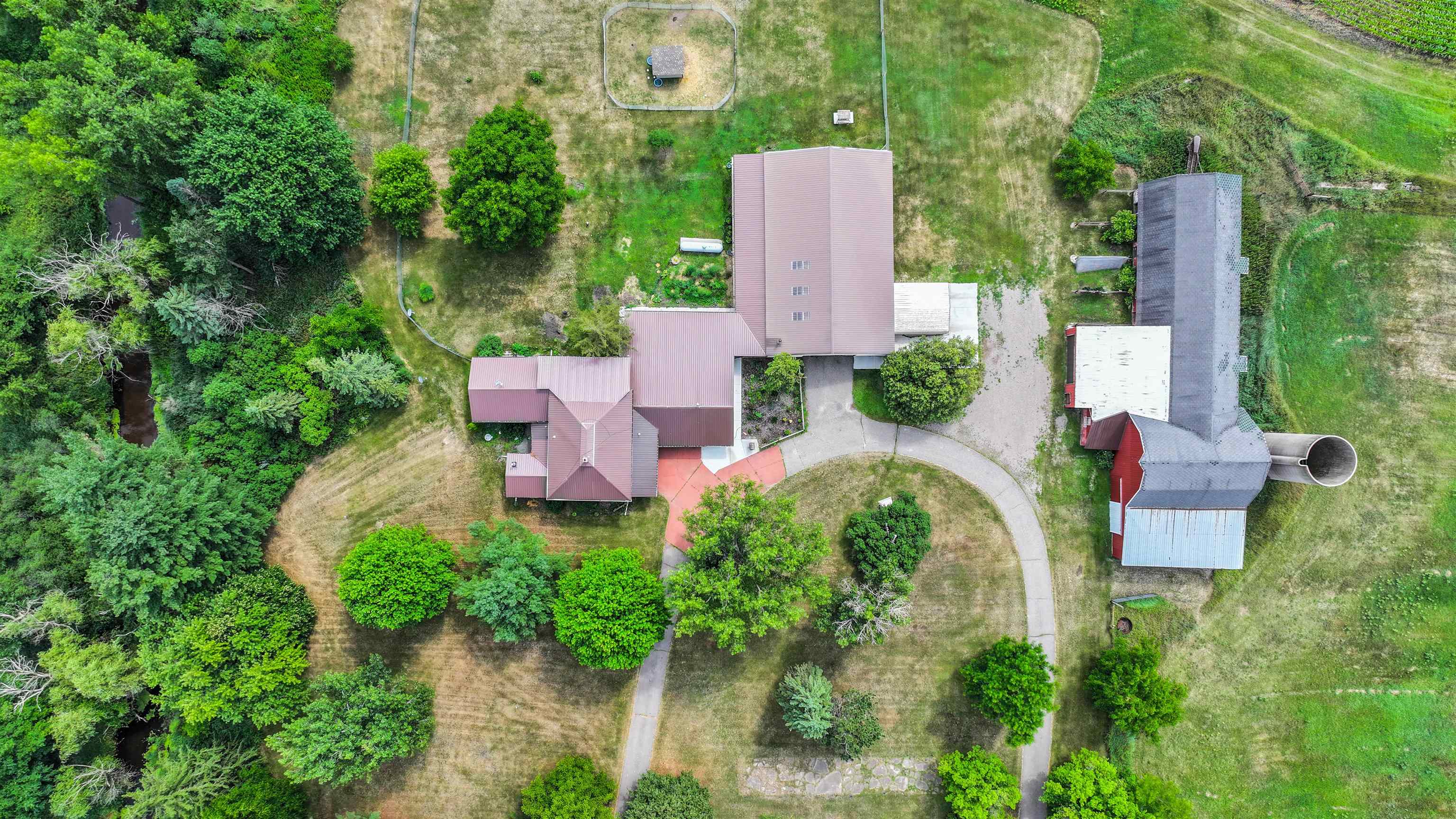 9621 County Road F Bancroft, WI 54921 - Photo 57 of 60
