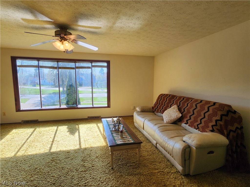 8165 Midland Road Mentor, OH 44060 - Photo 10 of 49