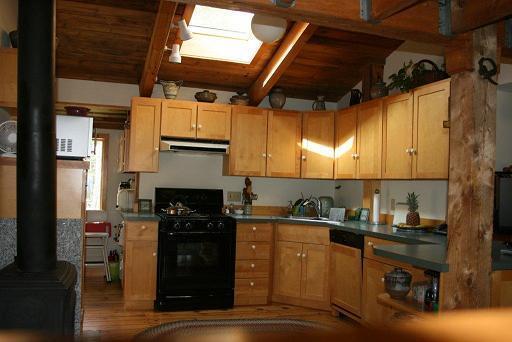 14 Littlefield Lane Penobscot, ME 04476 - Photo 8 of 16 Kitchen.