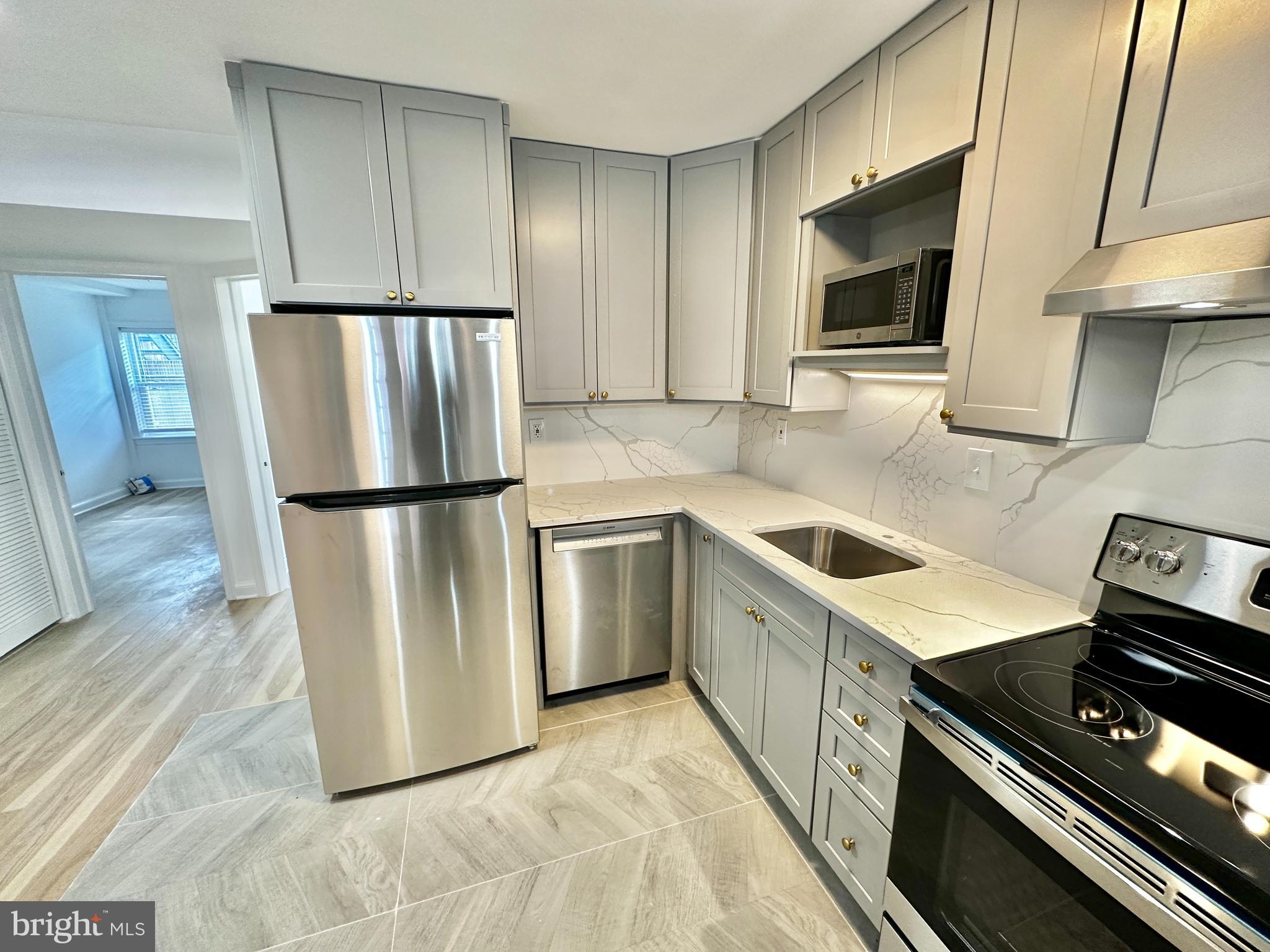 815 E Street Southeast, Unit 1 Washington, DC 20003 - Photo 11 of 30