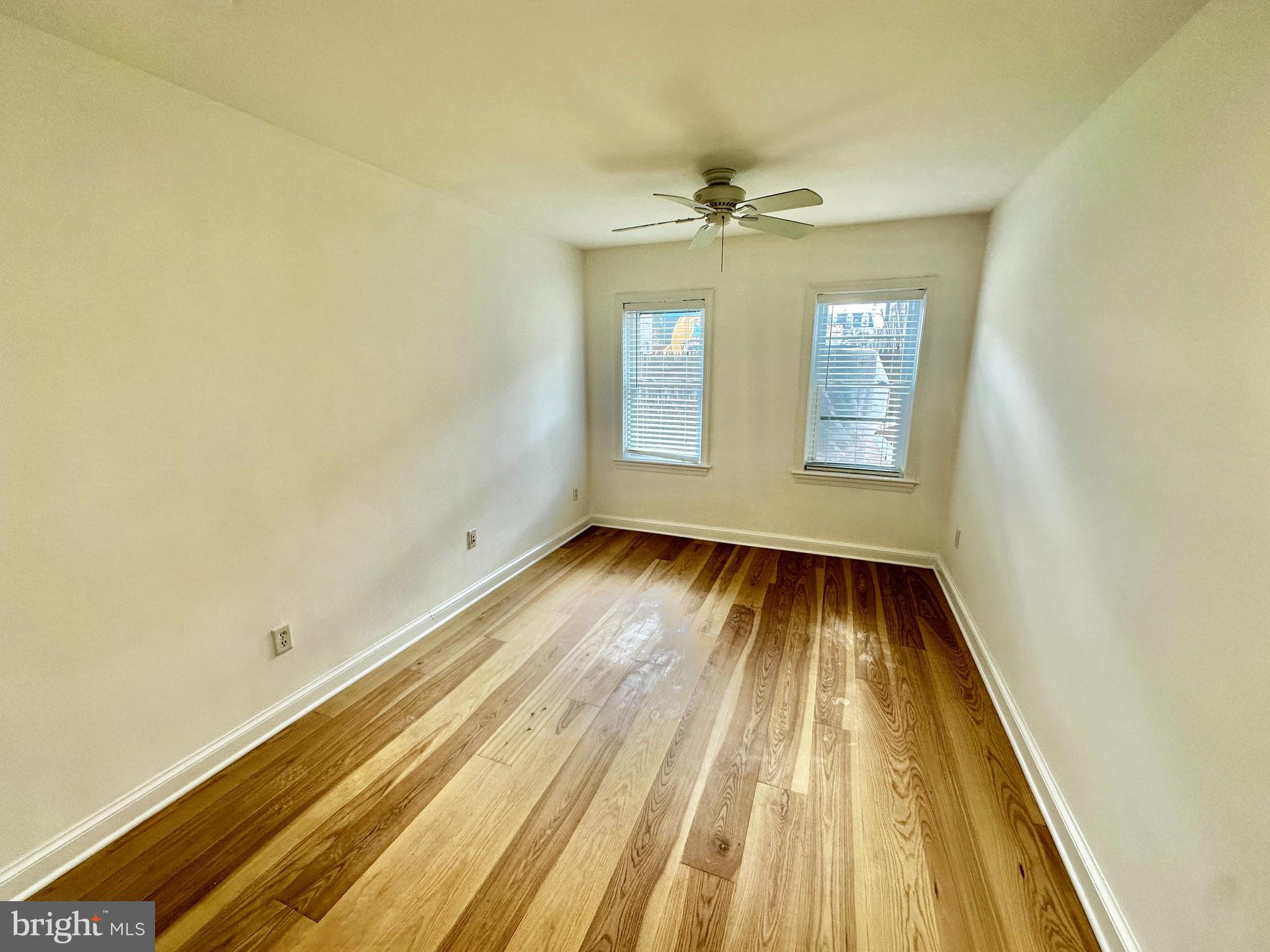 815 E Street Southeast, Unit 1 Washington, DC 20003 - Photo 17 of 30