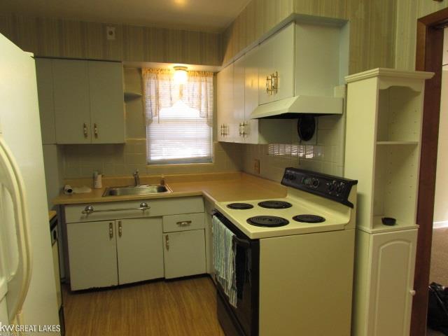 18264 Wormer Detroit, MI 48219 - Photo 8 of 25