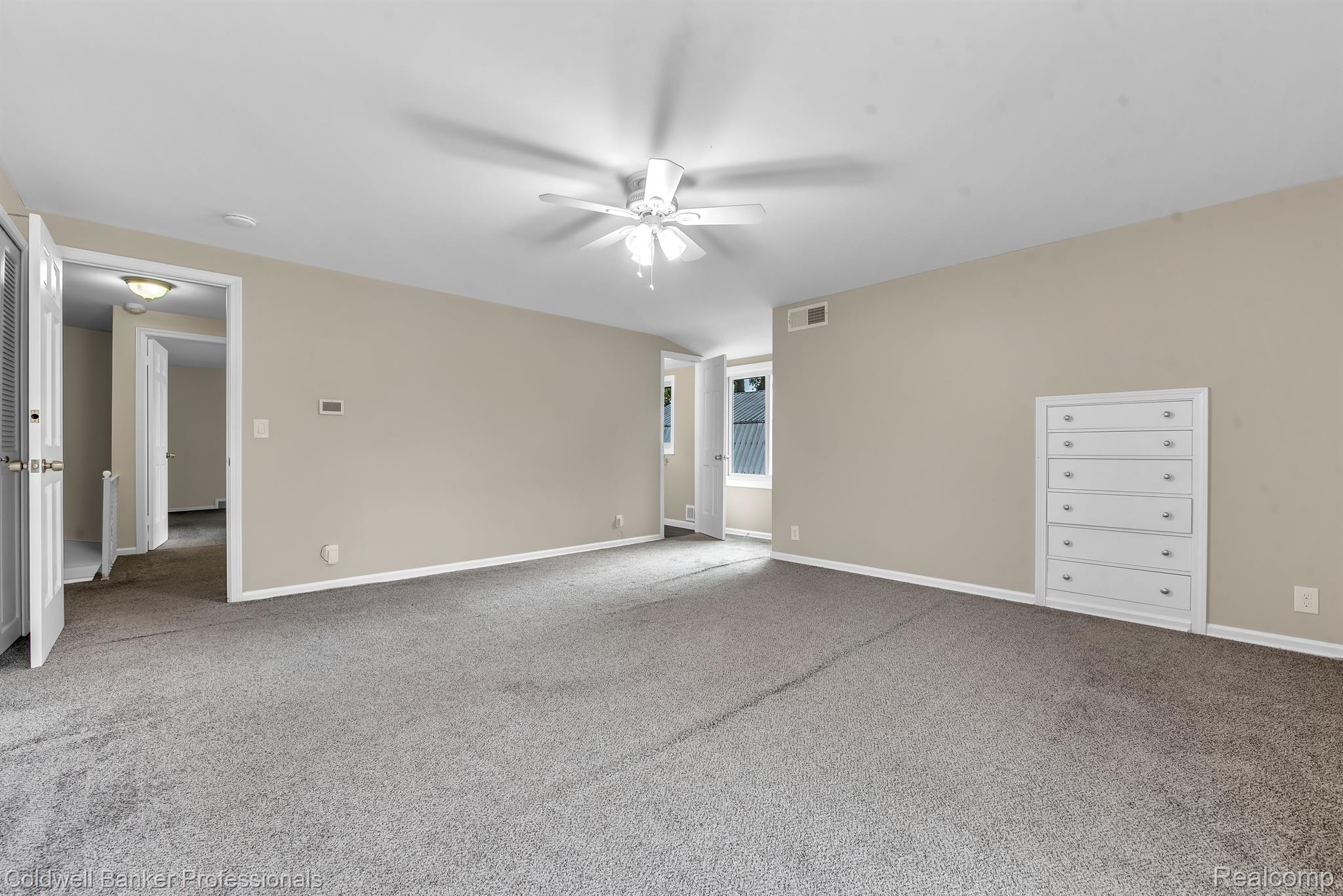 883 Neff Road Grosse Pointe, MI 48230 - Photo 13 of 26 Gallery Image 13