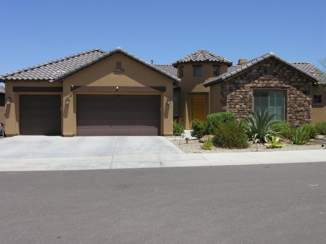 17920 West Narramore Road Goodyear, AZ 85338 - Photo 1 of 27 Front