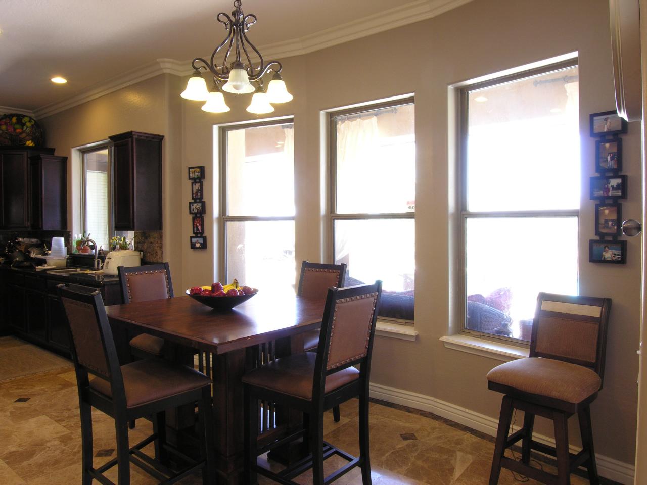17920 West Narramore Road Goodyear, AZ 85338 - Photo 11 of 27 Breakfast Area