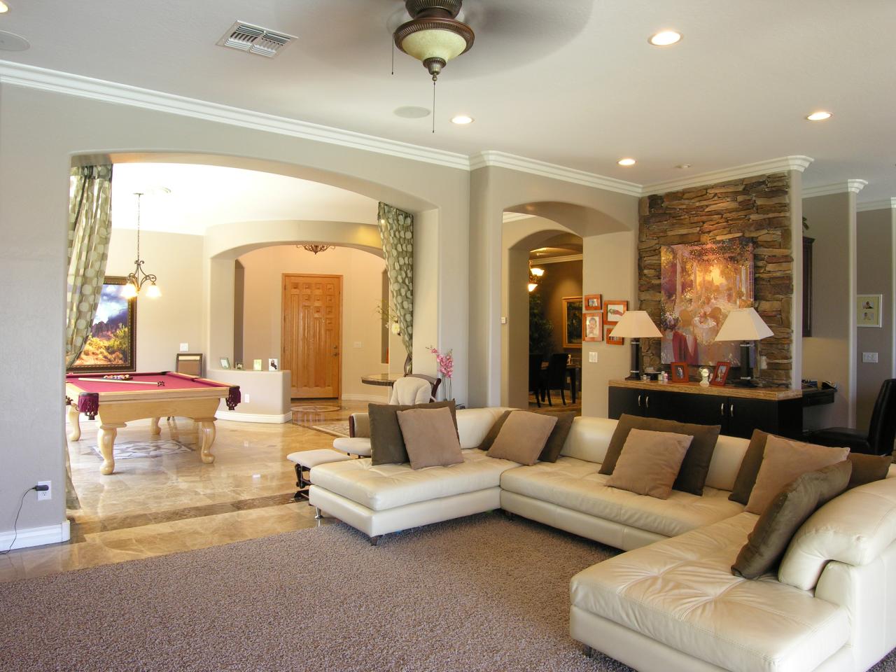 17920 West Narramore Road Goodyear, AZ 85338 - Photo 5 of 27 Family Room & Living