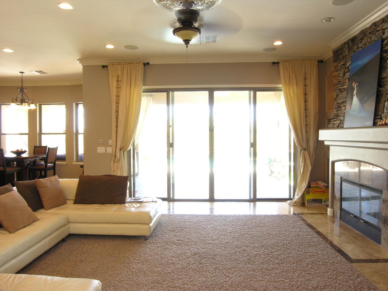 17920 West Narramore Road Goodyear, AZ 85338 - Photo 9 of 27 Family Room