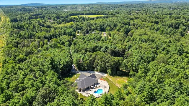 $1,100,000 | 3012 Thorndike Street, Bondsville, MA 01009