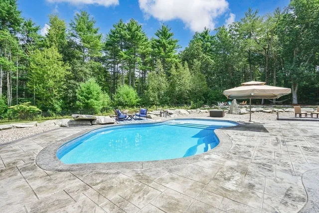 $1,100,000 | 3012 Thorndike Street, Bondsville, MA 01009