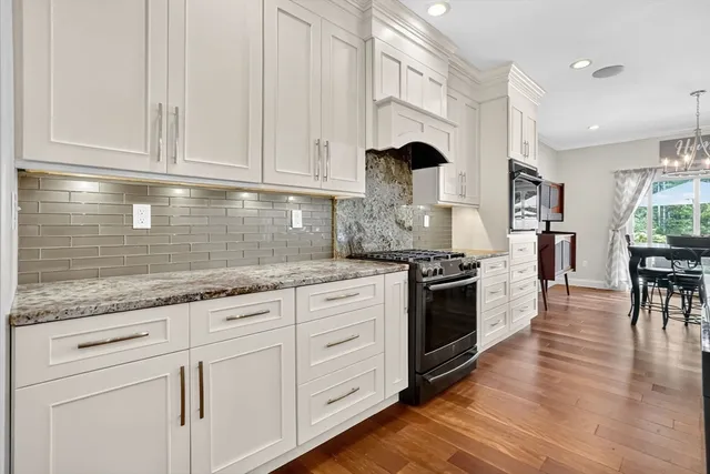 $1,100,000 | 3012 Thorndike Street, Bondsville, MA 01009