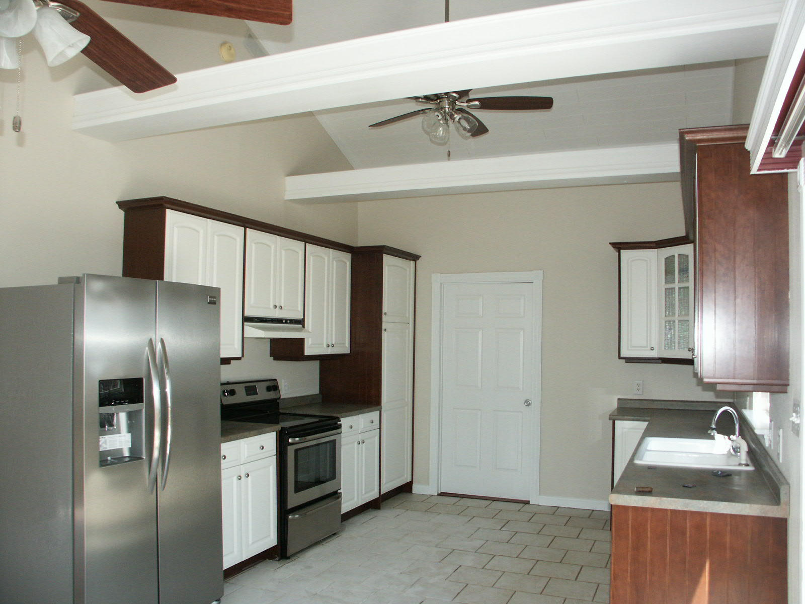 2608 Shepherds Store Road Bedford, VA 24523 - Photo 10 of 19 2014-04-06 01