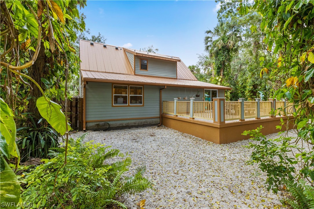 13020 Idylwild Road Fort Myers, FL 33905 - Photo 10 of 49 Gallery Image 10