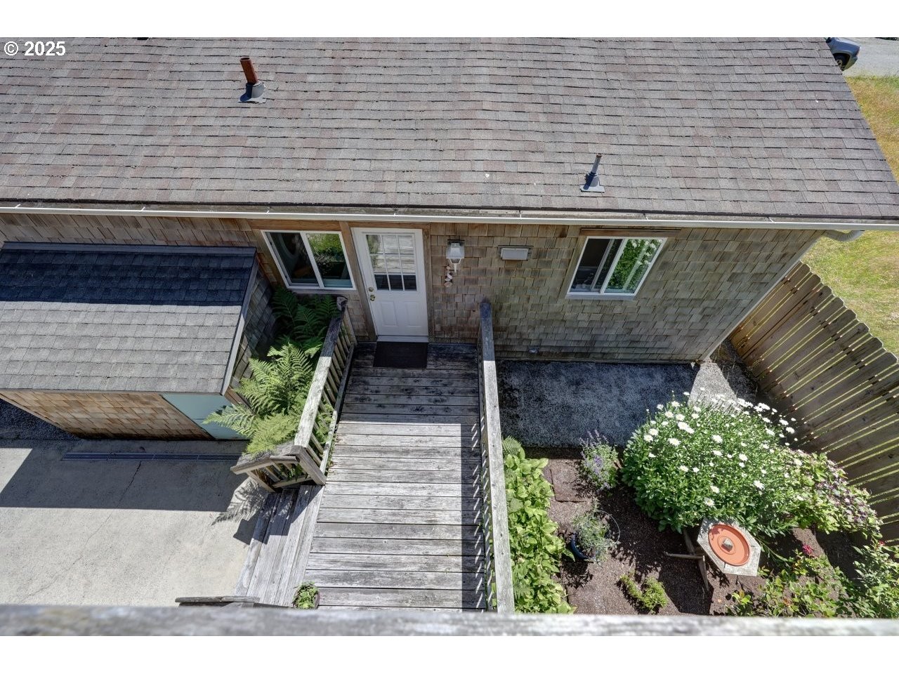 296 East Jackson Cannon Beach, OR 97110 - Photo 40 of 48