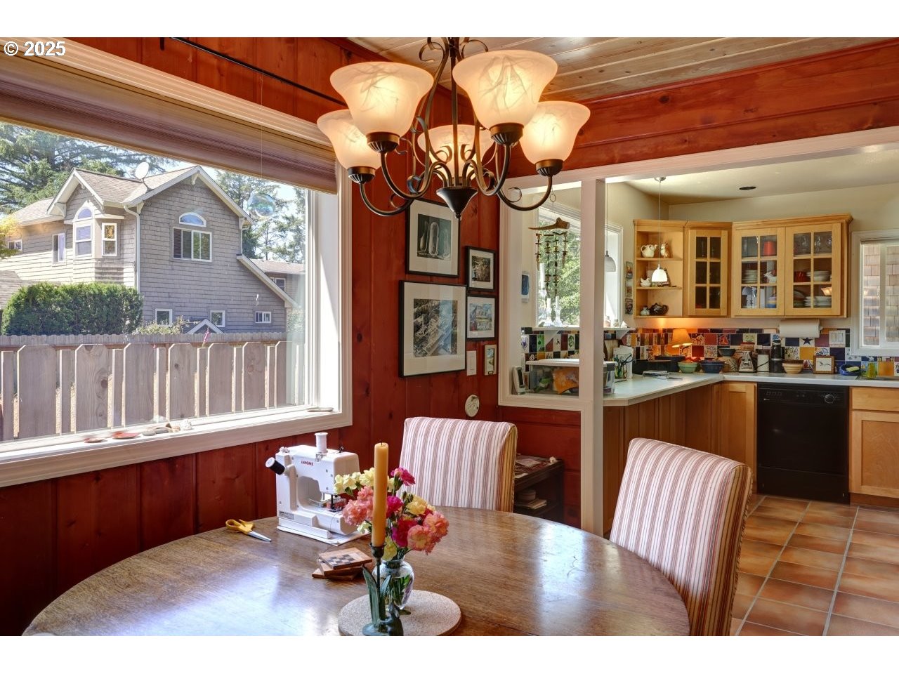 296 East Jackson Cannon Beach, OR 97110 - Photo 7 of 48