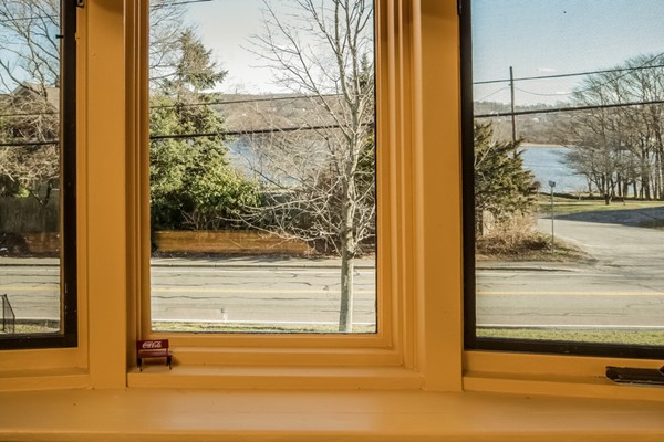 2191 Riverside Avenue Somerset, MA 02726 - Photo 8 of 16 Gallery Image 8