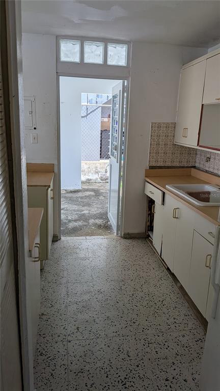 9 St Bayamon, Unit E5 Bayamon, PR 00957 - Photo 10 of 35 Gallery Image 10