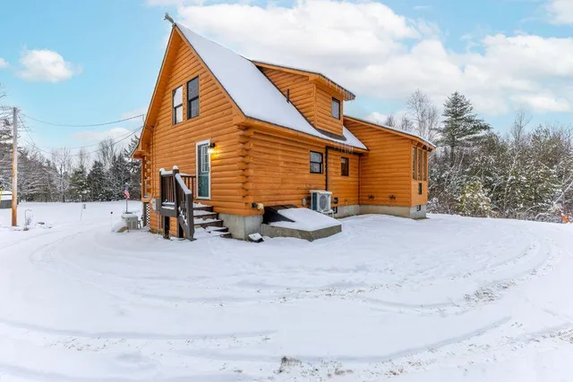 $575,000 | 361 South Belfast Road, Windsor, ME 04363