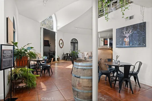 $1,800,000 | 6237 Cohasset Road, Chico, CA 95973