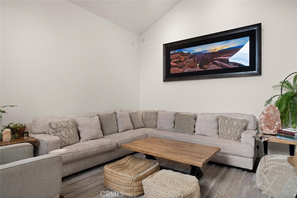 6237 Cohasset Road Chico, CA 95973 - Photo 24 of 73 main room lounge
