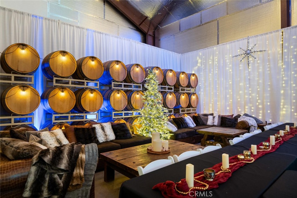 6237 Cohasset Road Chico, CA 95973 - Photo 33 of 73 Event Room decorated for the holidays.