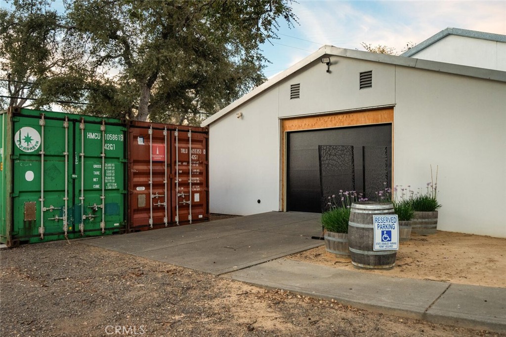 6237 Cohasset Road Chico, CA 95973 - Photo 68 of 73 storage containers