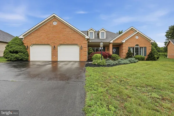 $505,900 | 19009 Rock Maple Drive, Hagerstown, MD 21742
