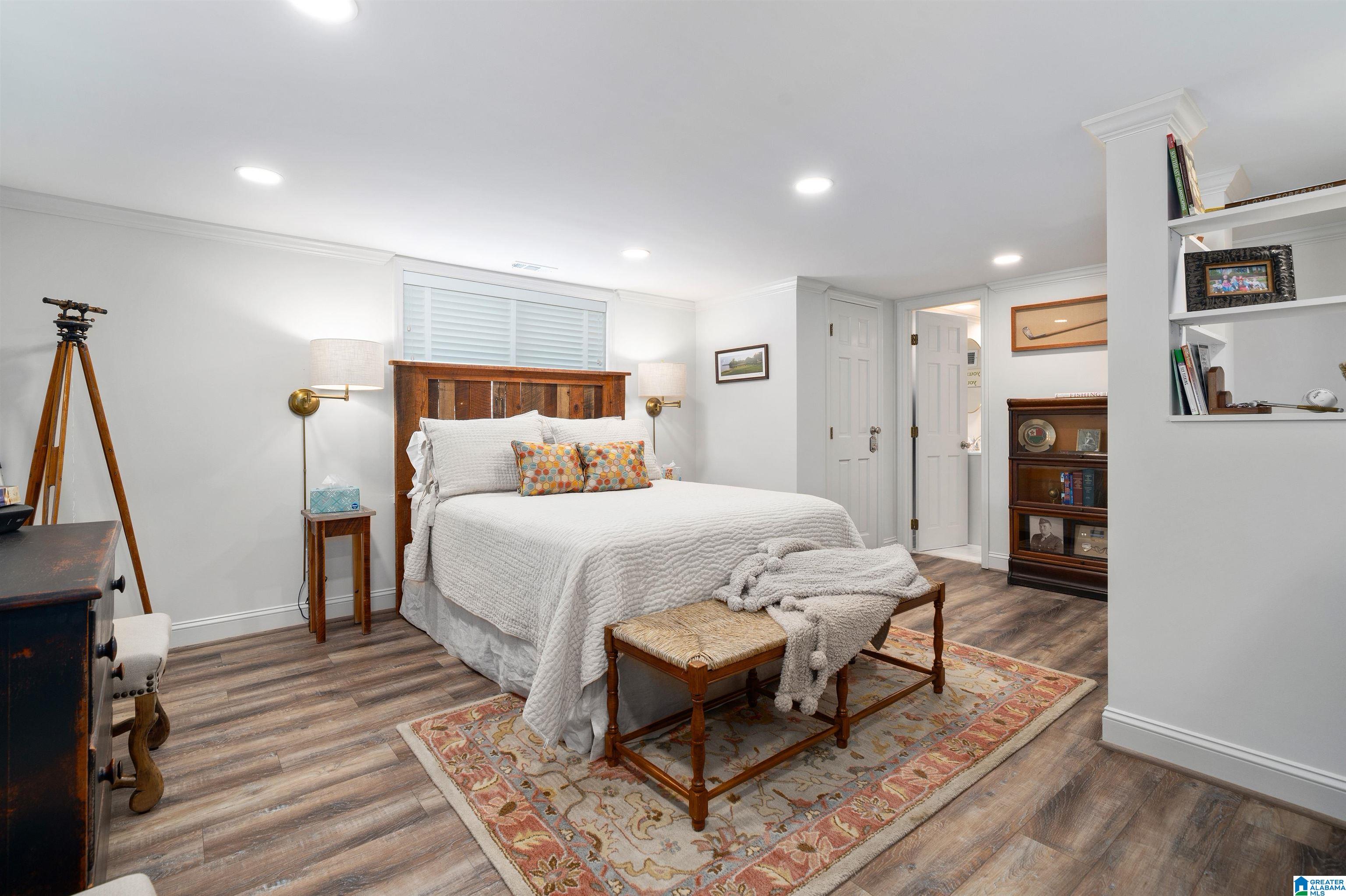 1844 Lancaster Road Birmingham, AL 35209 - Photo 32 of 45