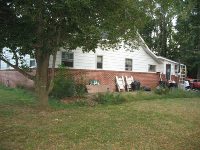 1085 Grady Williams Road Decherd, TN 37324 - Photo 3 of 4 Gallery Image 3