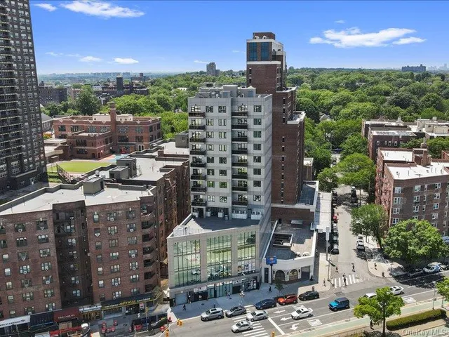 $715,616 | 124-28 Queens Boulevard, Unit PHA | Kew Gardens