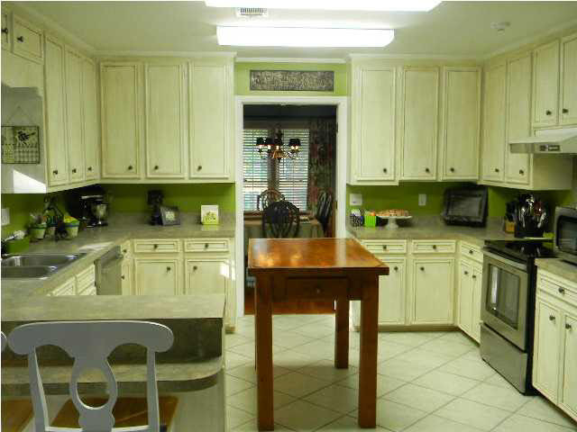 103 Eva Lane Clinton, MS 39056 - Photo 6 of 22 Photo 6