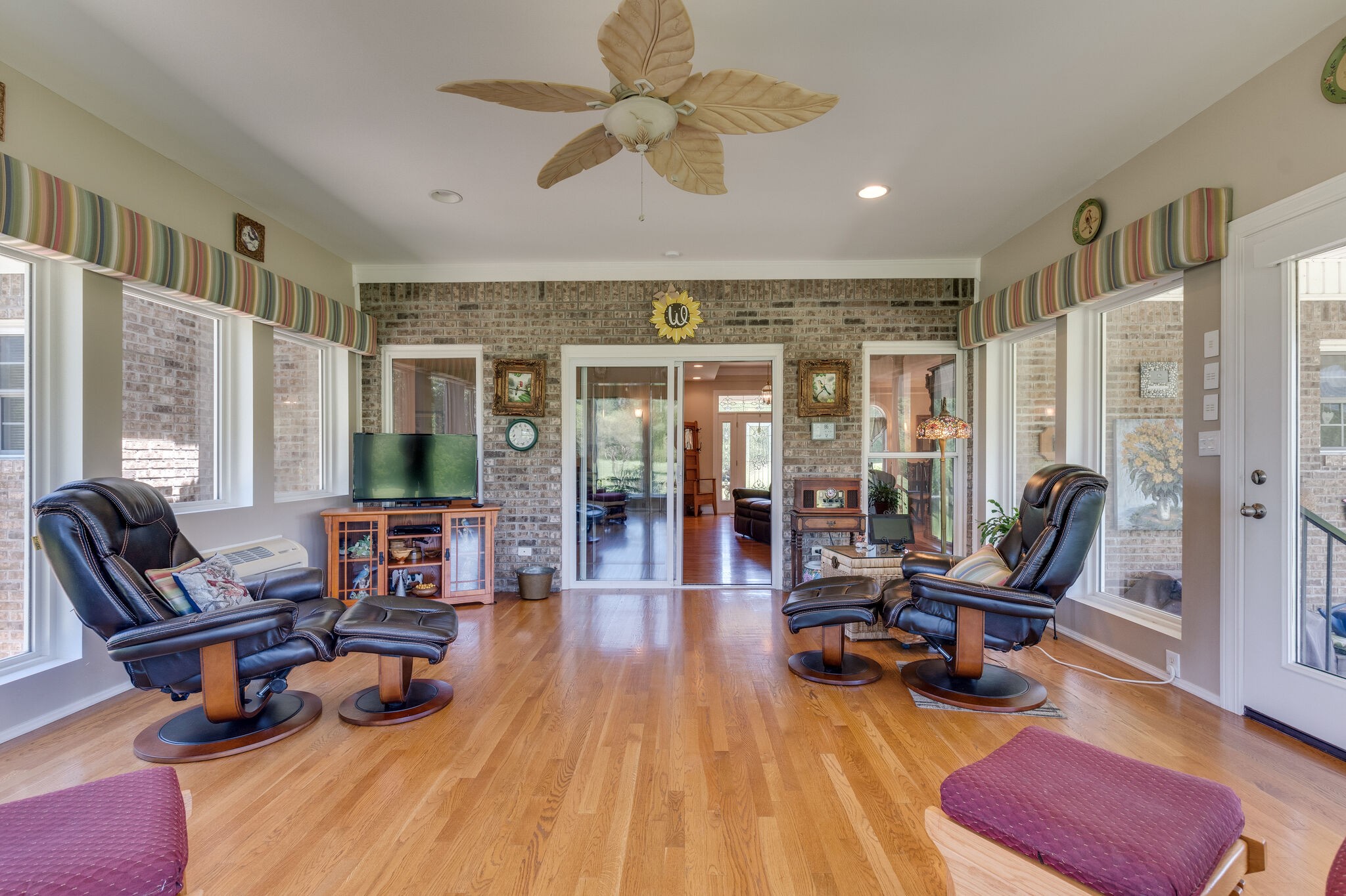 1555 Frye Road Columbia, TN 38401 - Photo 16 of 49 Gallery Image 16
