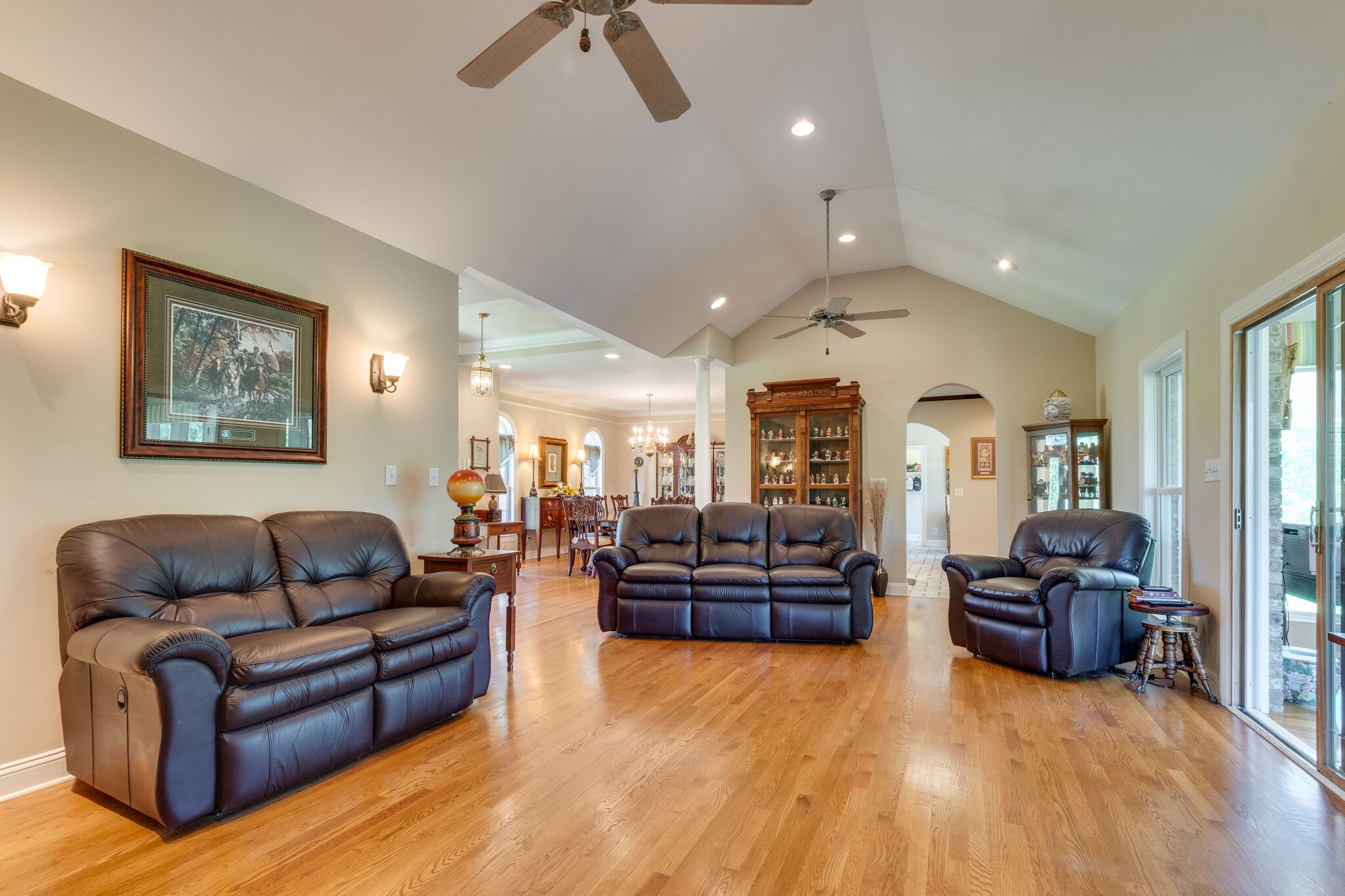 1555 Frye Road Columbia, TN 38401 - Photo 17 of 49 Gallery Image 17