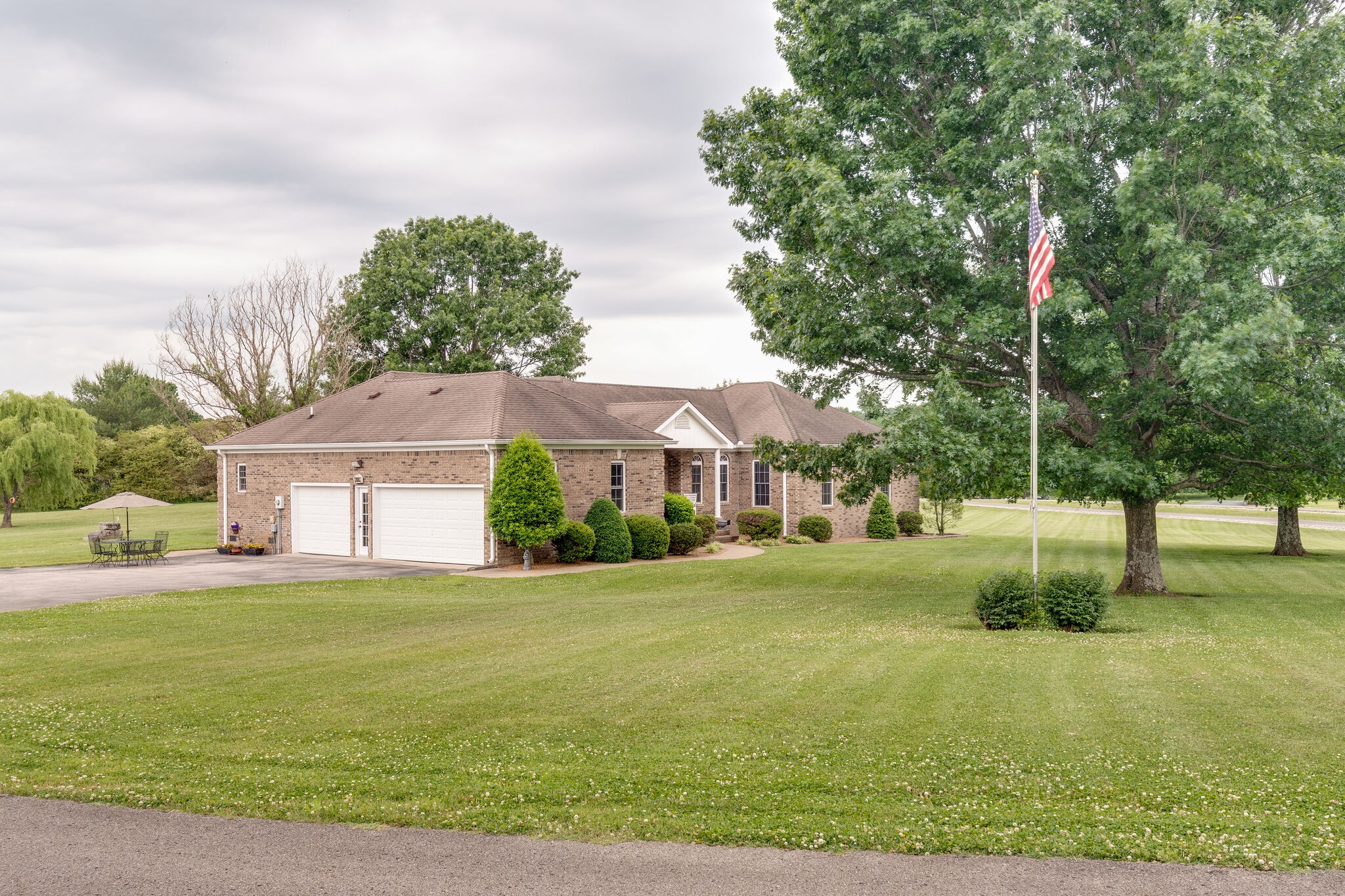 1555 Frye Road Columbia, TN 38401 - Photo 7 of 49 Gallery Image 7